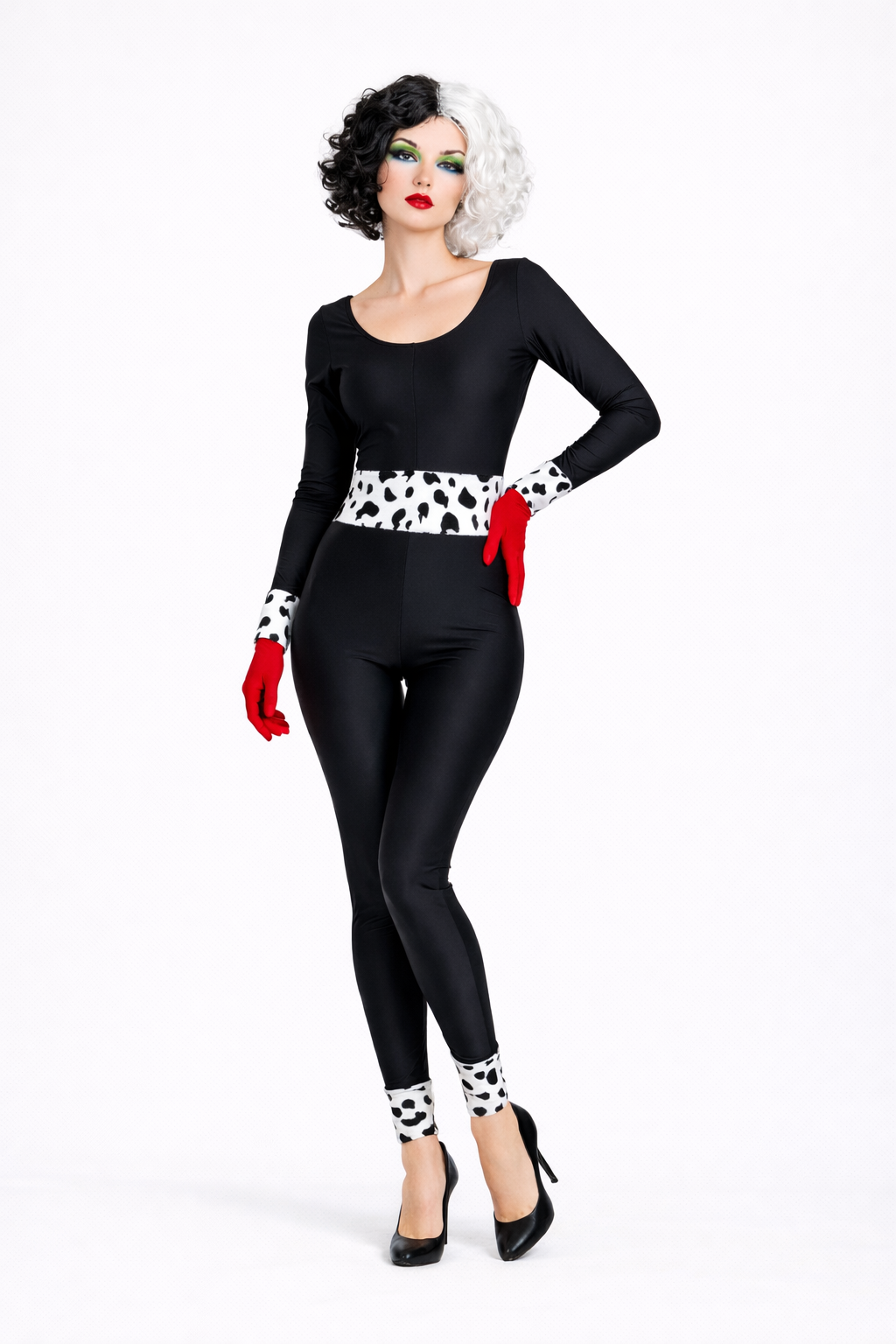 TUTA NERA DA CRUDELIA